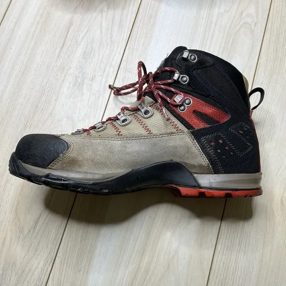 ASOLO Fugitive GTX Hiking Boot Gore-Tex Insulated Wool Black Mens Size 10.5