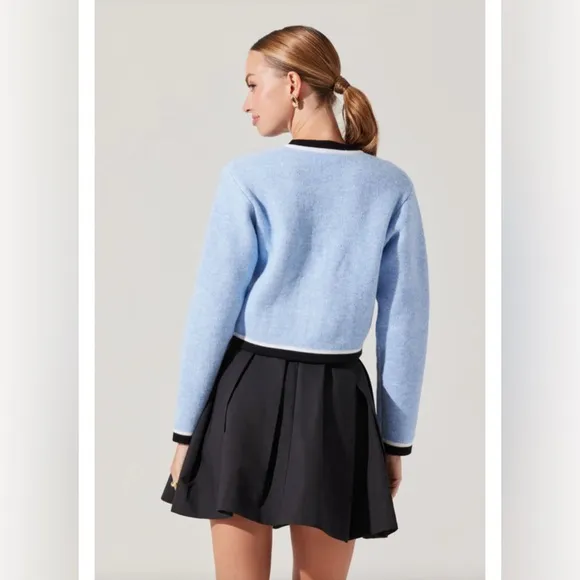 ASTR Blue &amp; Black Knit Cardigan