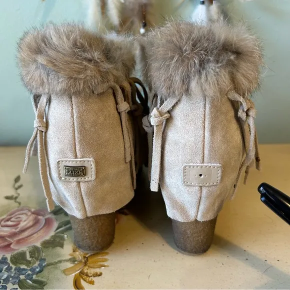 Australia Luxe Collective Light Tan Suede Rabbit Fur Fringe Lace Up Wedge Boots