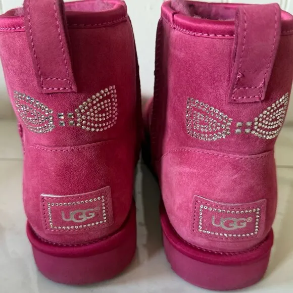 Authentic UGG Classic Mini SWAROVSKI CRYSTAL Bow Low Boots Size 11 Barbie Pink
