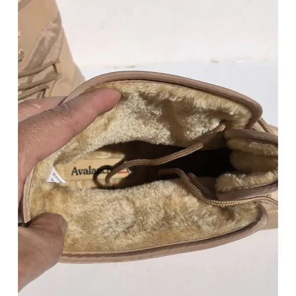 Avalanche Outdoor Supply Women's Ankle Boots Size 9 Hiking HIMALAYA Tan Faux Fur