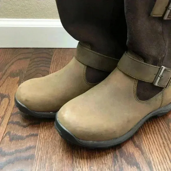 Baffin Danka Women’s Bell-W009 Boots Size 6 Chocolate Color $199 Buckle