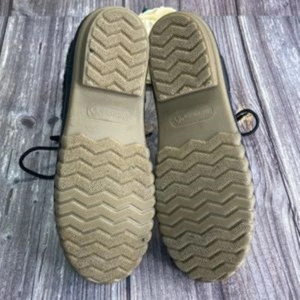 BARETRAPS Fabulous Black Water Resistant Duck Boots 8