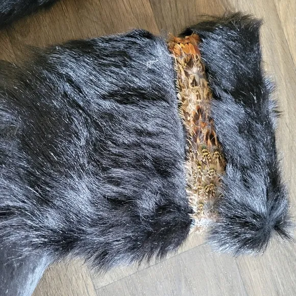 BearPaw Fur and Feather Boots size 12 Hippie Y2K