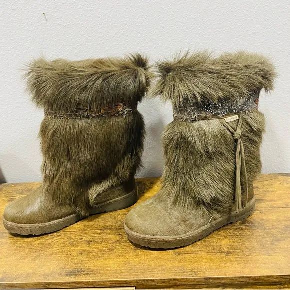 Bearpaw Kola Brown Fur Covered Boots Womens Size 9 l