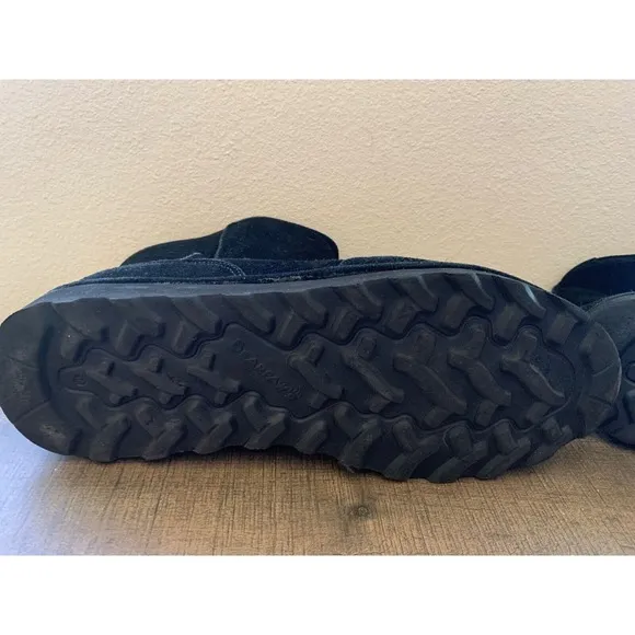 Bearpaw‎ Men's Black Suede Winter Boots Size 14 Warm Shearling Lined Slip On