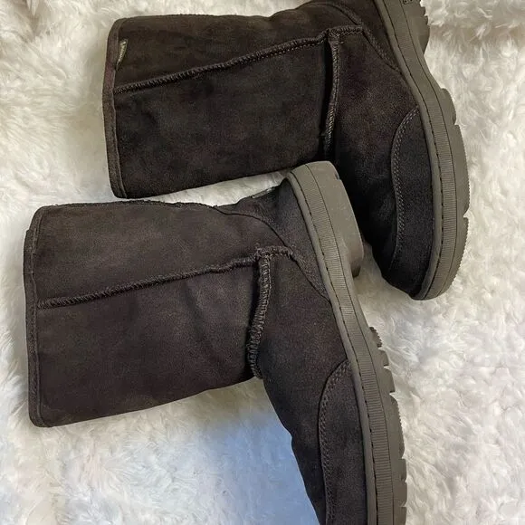BearPaw dark brown leather side boots with sheep skin / wool fur lining …