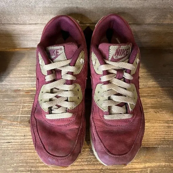 Big Kids Nike Air Max‎ 90 Winter Purple Leather Athletic Shoes Sneakers Size 4 Y