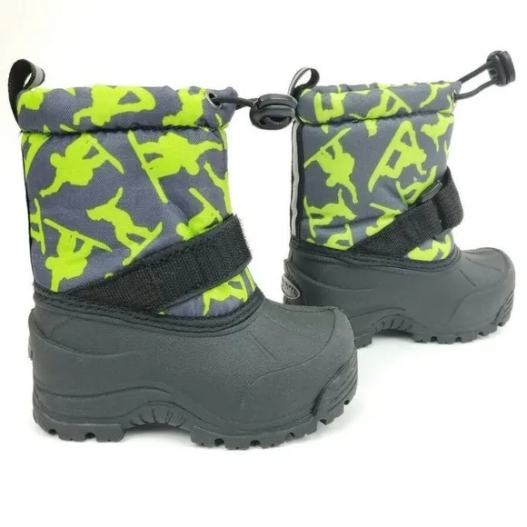 Black and Green Winter Boots
