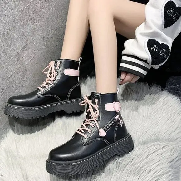 Black &amp; Pink Heart Lace -up Combat Boot | Women Lolita Star Street Style #779