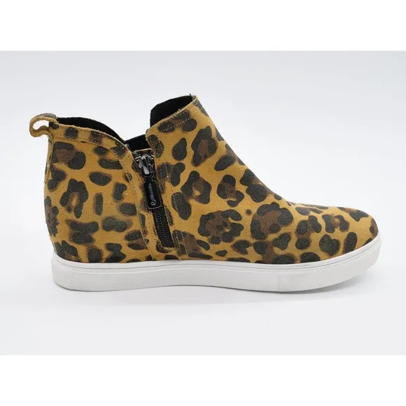 Blondo Shoes Womens 7.5 Brown Leopard Print Suede Waterproof Hidden Heel Wedge