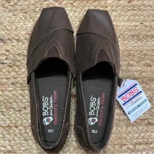 BOBS by Skechers Chocolate Brown Shoes NWOB but with Tag 6.5 Fuzzy Lined