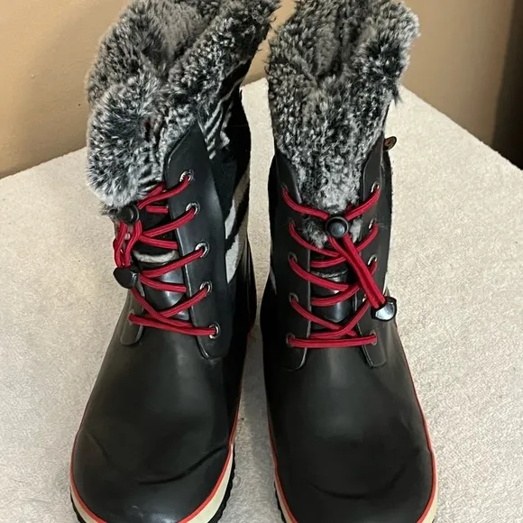 Bogs Arcata Wool Blendd Snow Boots Sz Youth 6