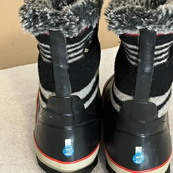Bogs Arcata Wool Blendd Snow Boots Sz Youth 6