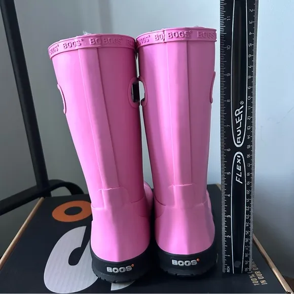 BOGS Bloom kids rubber boots plush lining with handle in pink rose size 3 NEW