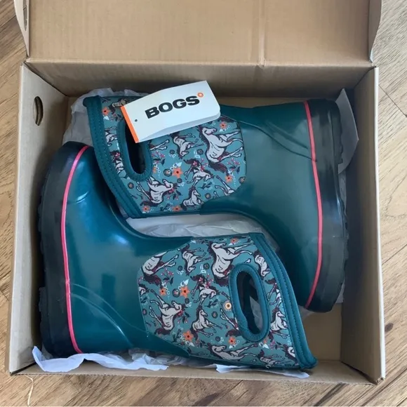 Bogs Classic 11 Unicorn Awesome Insulated Rain Boots Kids Multi Sizes BNWT