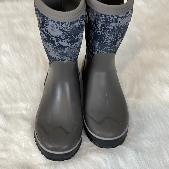 BOGS Grasp Camo Kids Gray Boots Big Kids 5