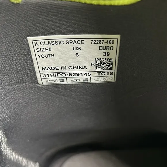 Bogs Neo Classic Space Man Youth size 6 Winter Snow/Rain insulated Boots -30°