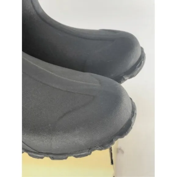Bogs Pull On Boots Neo Tech Men Size 9 Black‎ Waterproof Cold Weather
