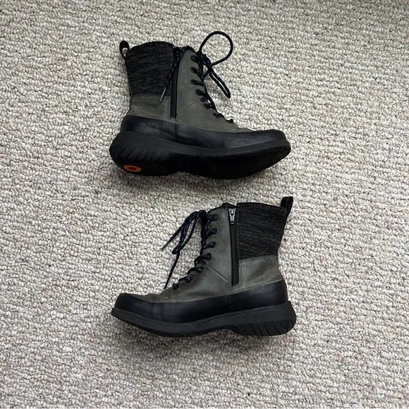 Bogs Womens 7 Freedom Lace Boots High Grey Green Black Waterproof Winter Leather