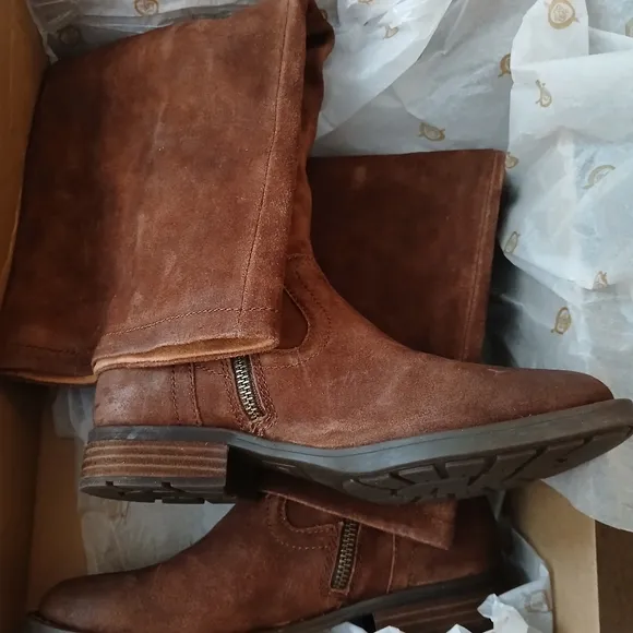 Born Britton Over The Knee Tall Leather Boots Size 6.5 for Women