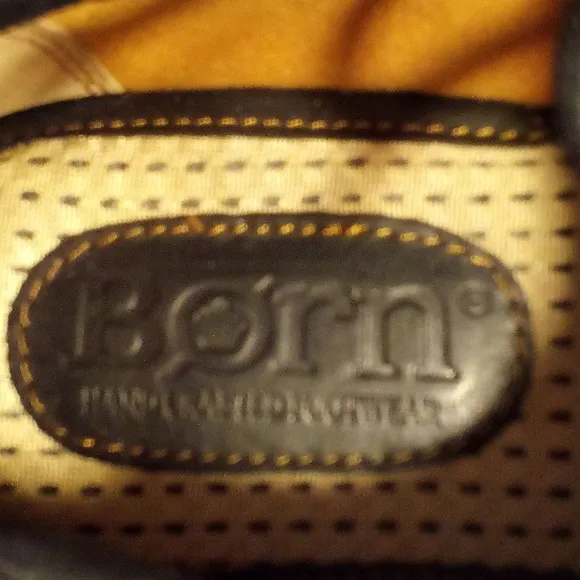 BORN-HAND STITCHED SHOES, NWOT, Pebble Leather Upper &amp; Linings, Size 10.5 M