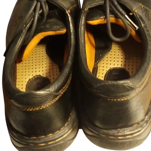 BORN-HAND STITCHED SHOES, NWOT, Pebble Leather Upper &amp; Linings, Size 10.5 M