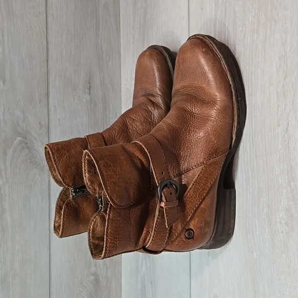 Born Women Mairead  Ankle Leather Moto Boots shoes sz 7