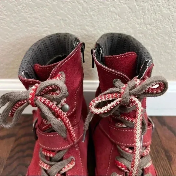 Bos. &amp; Co. Red Side Zip Boots Women Size 41 US 10 Outdoor Suede Leather Colony