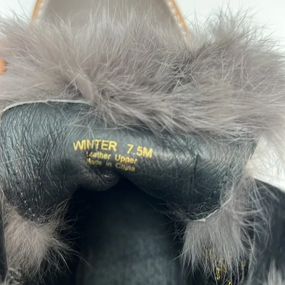 Botkier Gray Leather Lace Up Ankle Boots Winter Hiking Fur Trim Womens 7.5