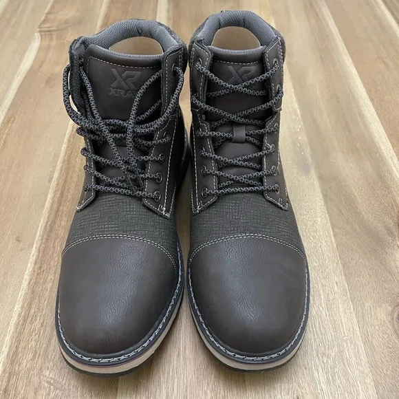 BRAND NEW XRAY Men Boots in size 10