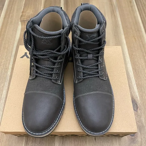 BRAND NEW XRAY Men Boots in size 10