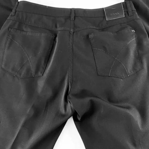 Brax Men’s Black Feel Good Cooper Regular Fit Pants 34/32
