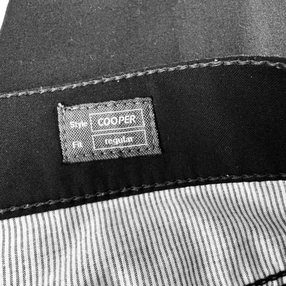 Brax Men’s Black Feel Good Cooper Regular Fit Pants 34/32