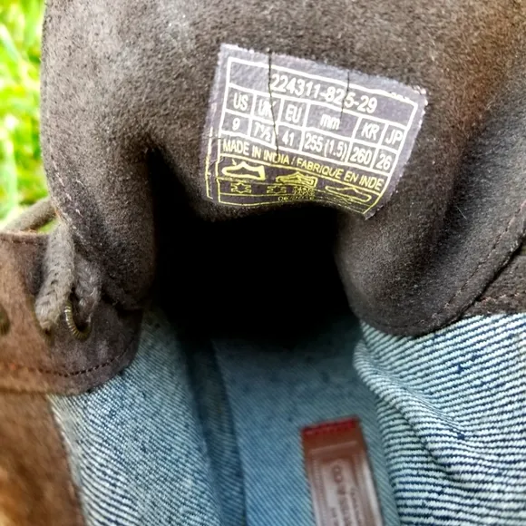 Brown Levis genuine leather lace up boots