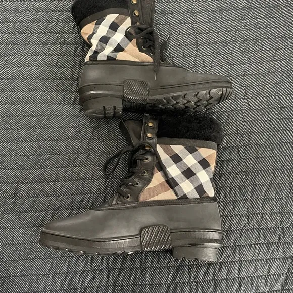 Burberry Check Fur Lined Rain/Winter Boots