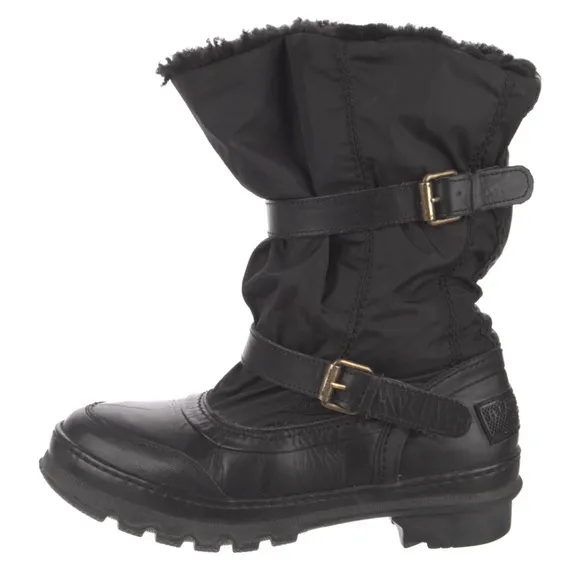 Burberry Sport real shearling nylon leather trim boots rubber sole size 40 9 euc