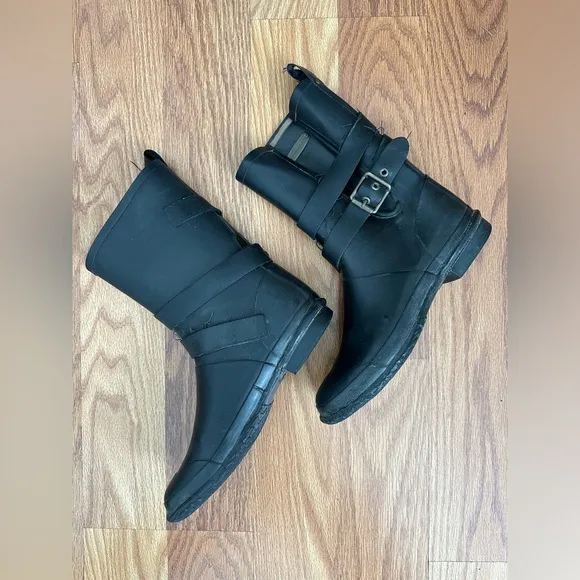 Burberry Unisex Rain Boots Men - Original Used - Rubber boots Black  Size US 7,5