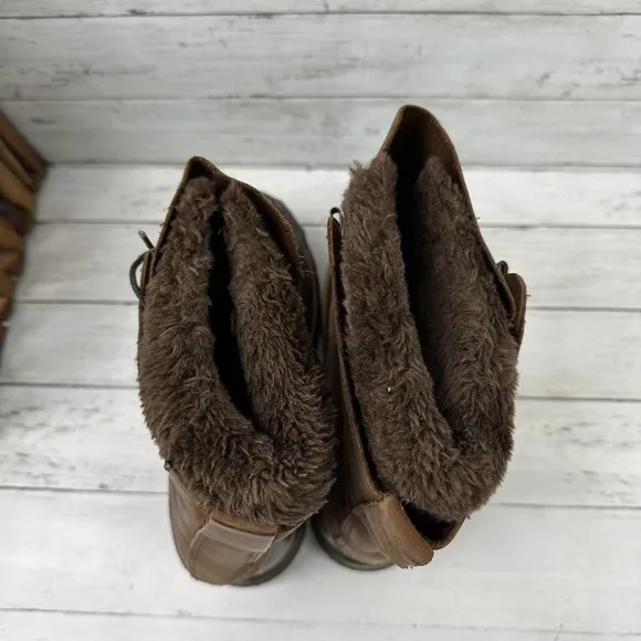 Cabela's Boots Insulated Winter Hunting Tagged Men's Size 9 *but looks like a 12