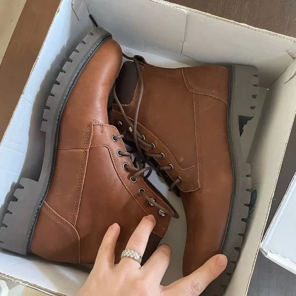 Calvin Klein Cavin Lace-UpBoot (Men) Shoes Boots Brown Leather Size 8.5