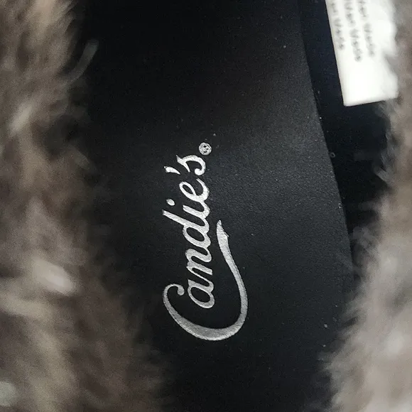 Candie's Y2K black Leather Faux Fur Winter Ankle Boots
