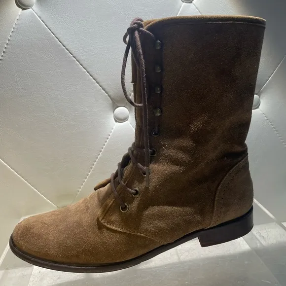 Carolina Herrera CH women suede leather boots shoes sz 38 made in spain