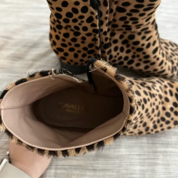 Cavellini Women’s Calf Hair Leopard Print Ankle Boot Size 38 US 7.5