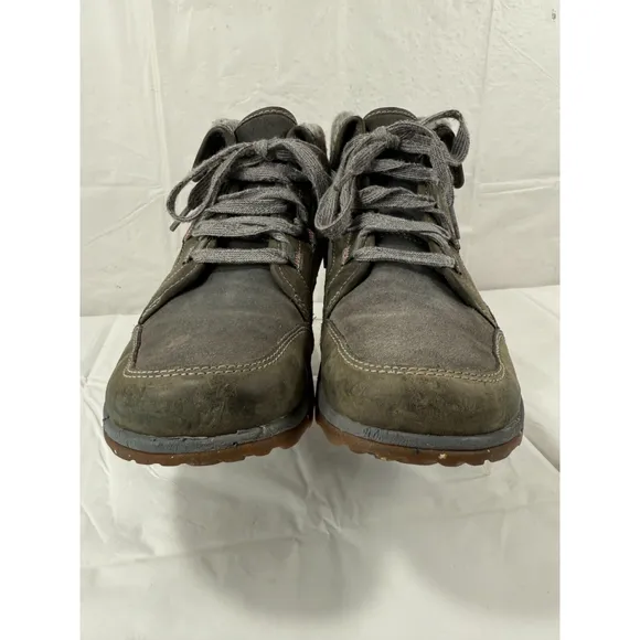 Chaco Barbary CastleRock Gray Suede Chukka Hiking Boots Women's Size 8