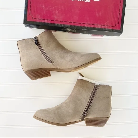 Circus by Sam Edelman Paula Hunter Boots NEW