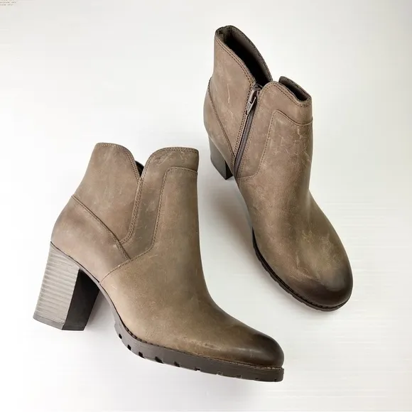 Clarks Ankle Boots Womens 9.5 Verona Step tan/taupe Leather bootie shoes winter