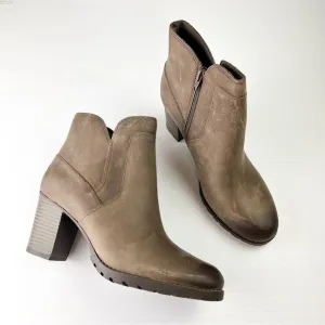 Clarks Ankle Boots Womens 9.5 Verona Step tan/taupe Leather bootie shoes winter