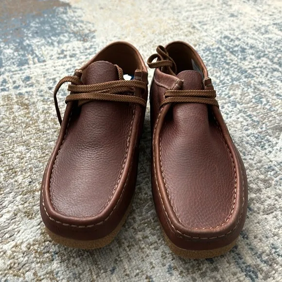 Clark’s brown boots leather