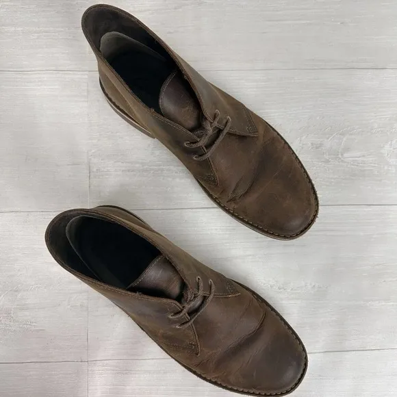 Clarks Bushacre Chukka Desert Boots Men Size 10.5 M Leather Brown Lace Up Shoes