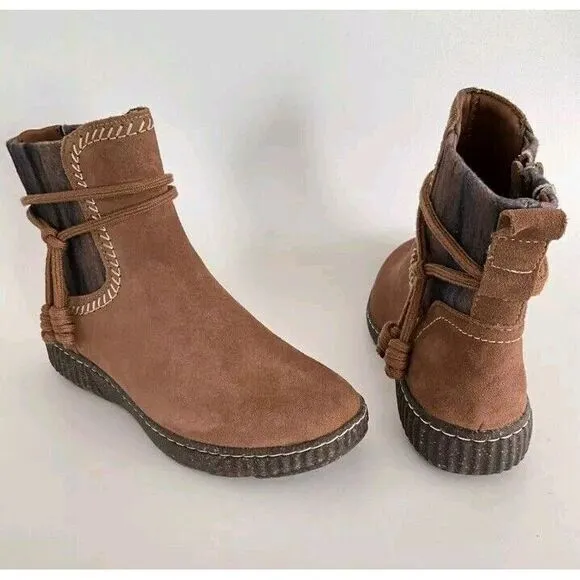 Clarks Collection Bootie Women 8M Dark Tan‎ Suede Caroline Lilly Chelsea Boots